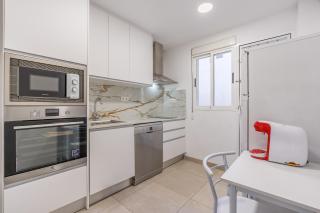 Bright Apartment In Maracena - 6