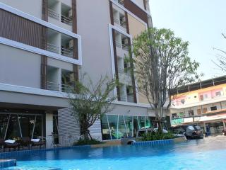 Chariot Pattaya Hotel - 4