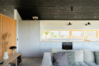 Find Peace In Architect-Designed House In Dunes - 3