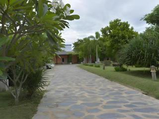 Mittraphap Resort - 4