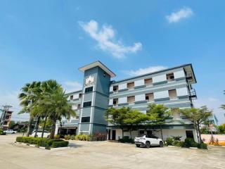 Thatphanom View Hotel Nakhon - 8