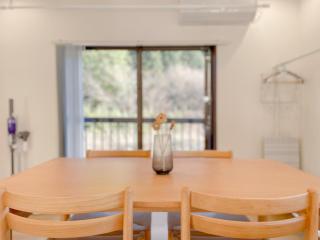 川の音を聴きながら非日常体験を-伊豆の川辺に佇む小さなアパート-一人旅歓迎 - 3