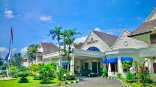 Kresna Hotel - 9