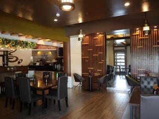 Primus Hotel and Resort - 9