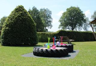 Minicamping De Lindenhoeve - Lodge tent Hondje - 1