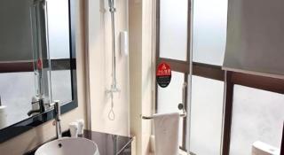 GreenTree Inn Lianyungang Suning Square Hualian Mantion Hotel - 5