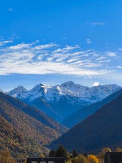 Appartement vert tendre face à la montagne - 7