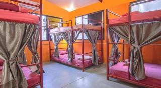 OYO 586 I Hostel Phuket - 9