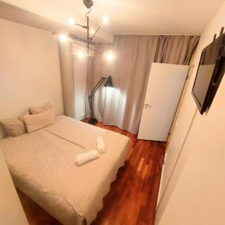 Superb Location + Silence + Sauna - Helsinki - 9