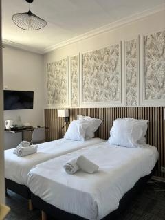 Hôtel Le Lion D'or - Bernay - 9