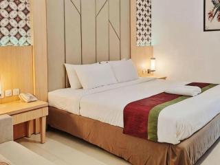 AZHIMA Resort and Convention - 9