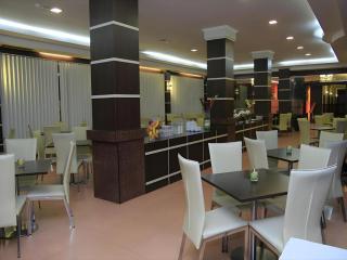 Zahra Syariah Hotel Kendari - Pipulu - 6