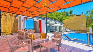 Üzümlü 2 bedroom secluded villa with private pool hot tub - 2