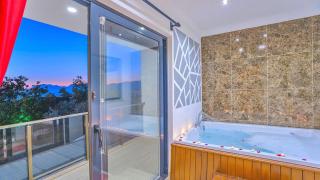 Üzümlü 1 bedroom secluded villa with private pool hot tub - 3