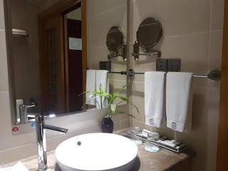 San Jiang Grand Hotel - 4