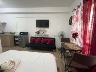 Hailey's Place Unit 2 - 6