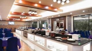 Shangri-La Original Density Hotel - 8