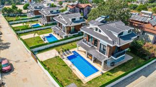 Ovacık 4 bedroom villa with private pool - 8