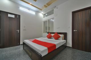 HOTEL CLEAR SKY UDAIPUR NEAR UDAIPUR RAILWAY CITY Station - 4