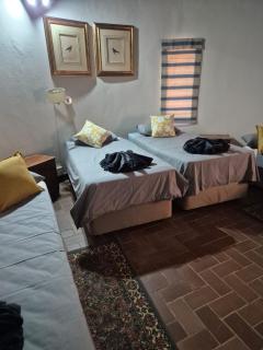 The Hank Maribashoek Adventure Lodge - Mokopane - 9