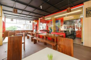 Hotel JAV Front One - 4