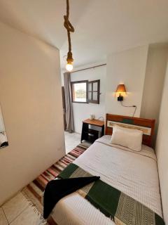 A private room by the rooftop - 7