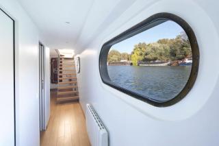Spacious and bright barge 15 miParis - 7