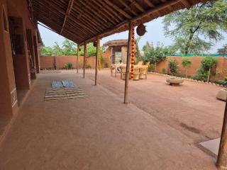 Mud House Farmstay Agra - 7