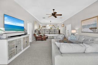 Coastal Lakehouse Condo on Siesta Key Public Beach - 8