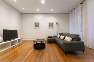 Amplio Apartamento en Casco Viejo - Corazón de Bilbao - Bilbao - 3