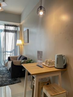 Cozy Manhattan Araneta Cubao - 2
