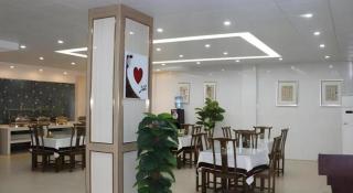 GreenTree Alliance Zhengzhou Railway station West Square Hotel - 2