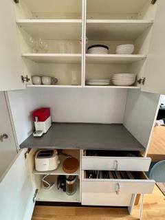 Simple & Comfy Apartment on Gartenstrasse - 4