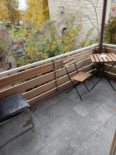 Budgetwohnung mit 8 Einzelbetten - Küche und Parkplatz - zentrale Lage - 3