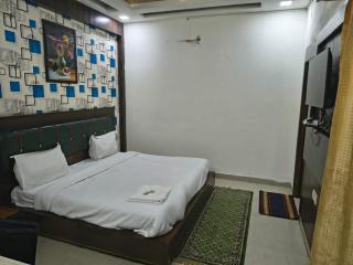 Hotel Vanya Palace - 5