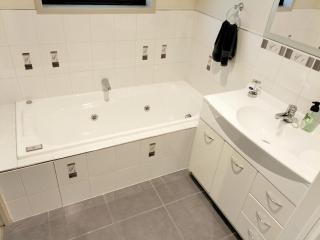 Two Totara Townhouse One Bedroom Executive Townhouse - 2