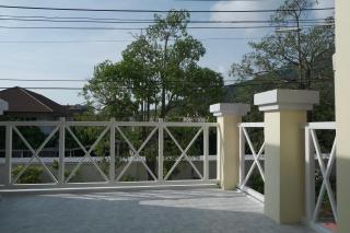 COMFORTABLE RENOVATED TownHouse4 2BR MonkeyHill - 5