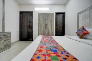 FabHotel AMR Grand - 4