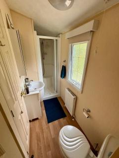 The Woodlands Caravan - 2