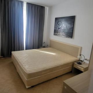 Тристаен апартамент ROYAL SUN Слънчев бряг - 2