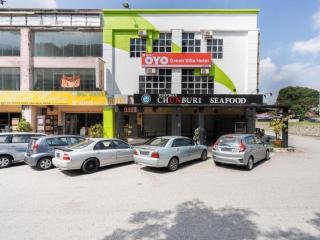 OYO 89844 Green Villa Hotel - 8