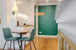 Green & Gold Studio near Vistula by Tyzenhauz - 7