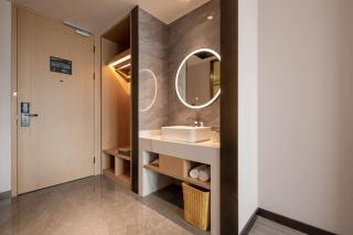 Atour X Hotel, Wansheng South Street, Hengdian - 9