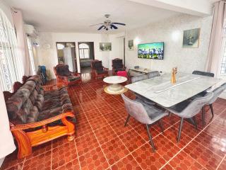 Calm Nest Apartment - 8