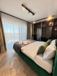 Renting Suceava Glam Apartments with Parking - 2