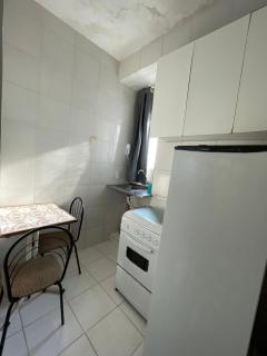 Quarto, sala, cozinha e banheiro 403-46 - 2