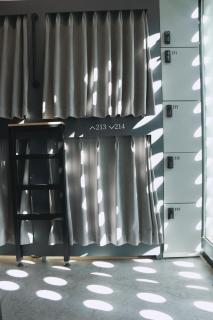 L YOUNG Capsule Hotel Myeongdong - 5