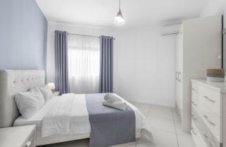 Océan Azur - Piscine et Bord de Mer - 3