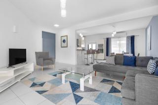 Océan Azur - Piscine et Bord de Mer - 8