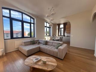 Spacieux et lumineux aux portes du cœur de Troyes - 0